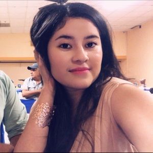 Meet your Posher, Jennie